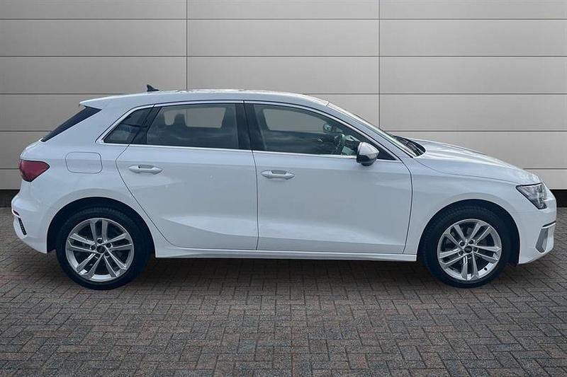 Used Audi A3 Sport 110 HP (80 kW) 2024 White Hatchback