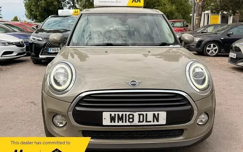 Used Mini Cooper Hatch 136 HP (100 kW) 2018 Grey Hatchback