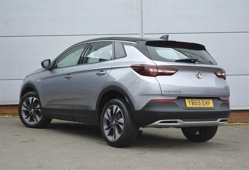 Used Vauxhall Grandland X Sport 130 HP (95 kW) 2019 Grey SUV