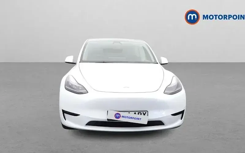 Used Tesla Model Y Standard Range 219 kW (299 HP) 2024 White SUV