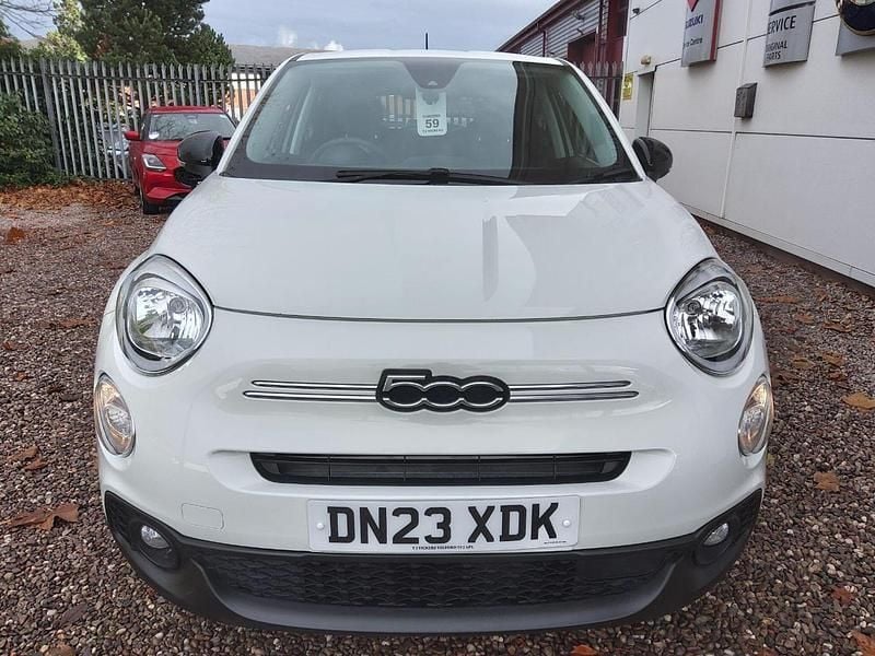 White Used 2023 Fiat 500X Club SUV | £13,490 (Good price) - Image 1/2