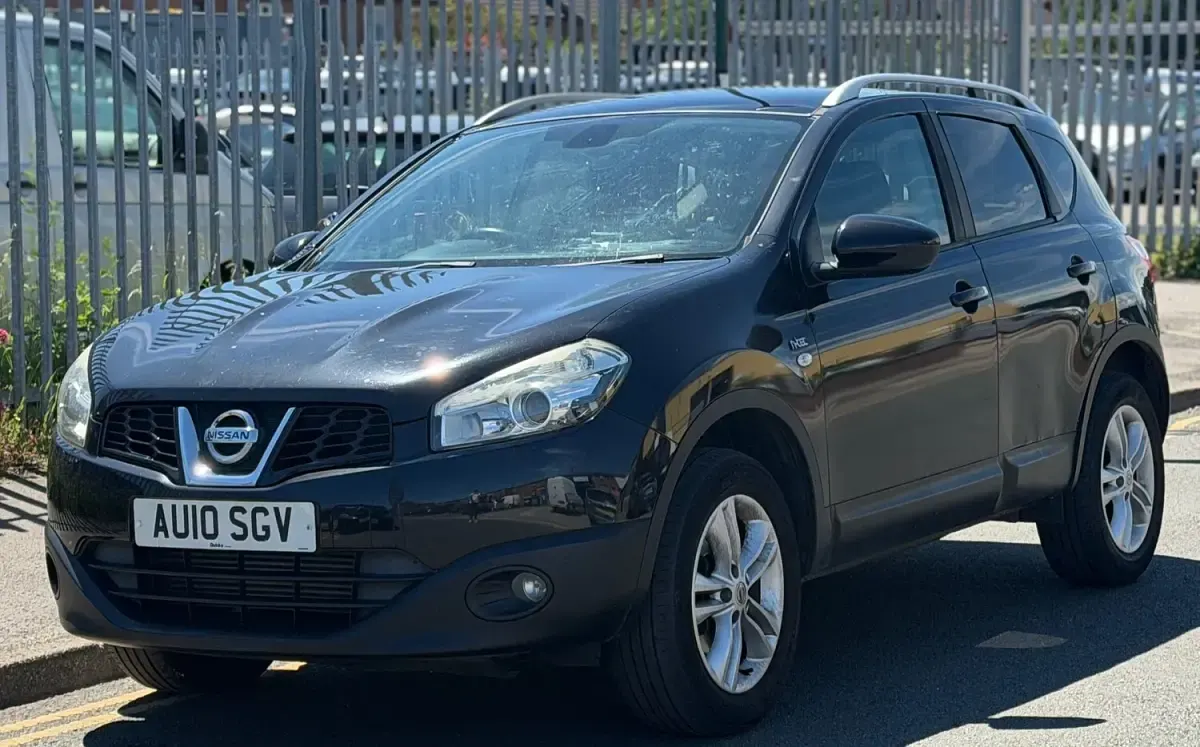 Used Nissan Qashqai N-TEC 106 HP (77 kW) 2010 Black SUV