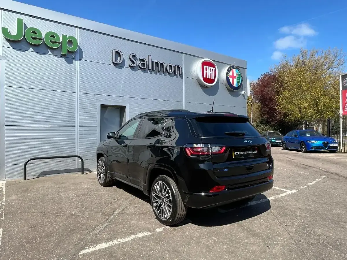 New Jeep Compass Summit 237 HP (174 kW) 2026 Black SUV