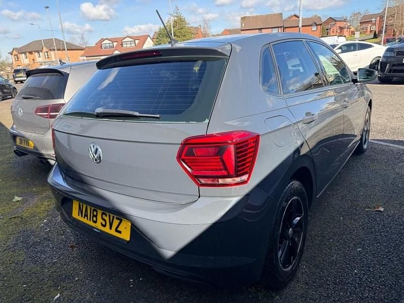 Usado VW Polo SE 65 HP (47 kW) 2018 Cinzento Citadino