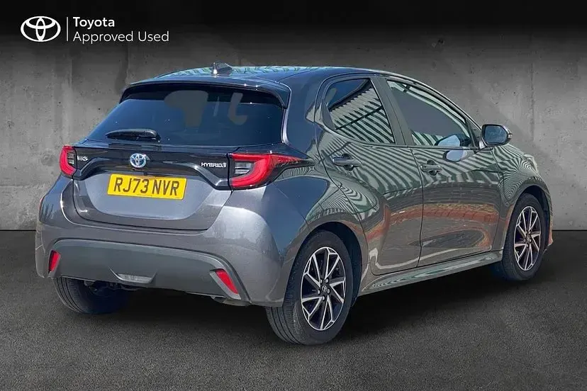 Used Toyota Yaris Design 116 HP (85 kW) 2023 Grey Hatchback