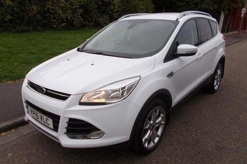 White Used 2015 Ford Kuga Titanium SUV | £5,690 (Good price) - Image 1/1