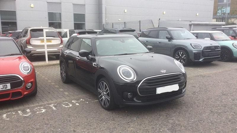 Black Used 2023 Mini Cooper Clubman Exclusive Estate | £24,500 (A bit pricey) - Image 1/1