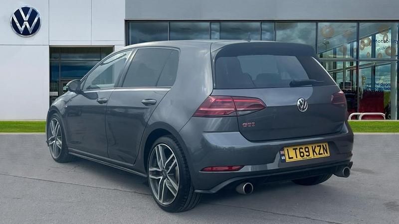Used VW Golf VII GTI 245 HP (180 kW) 2019 Indium grey metallic