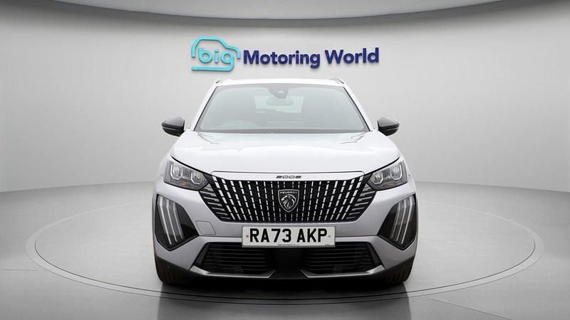 Used Peugeot 2008 Allure 131 HP (96 kW) 2024 Grey SUV