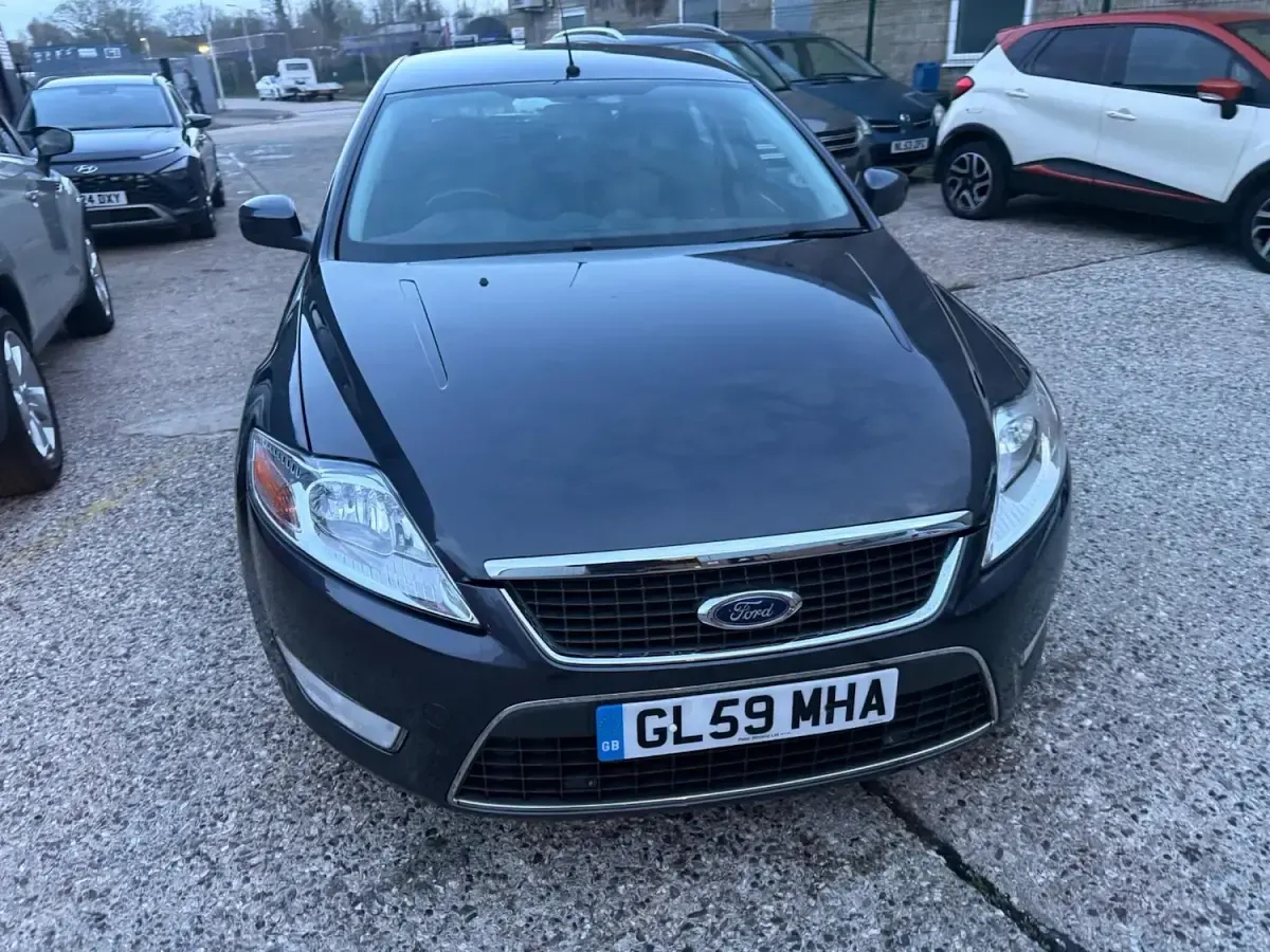 Used Ford Mondeo Zetec 2010 Grey Hatchback