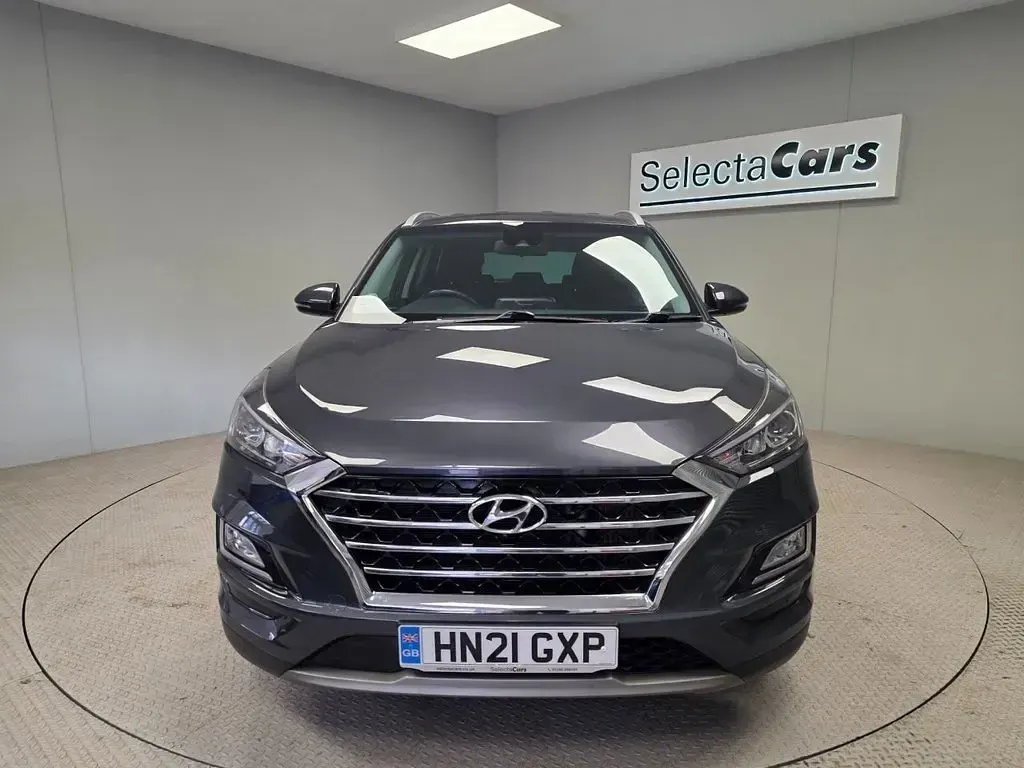 Used Hyundai Tucson SE 136 HP (100 kW) 2021 Grey SUV