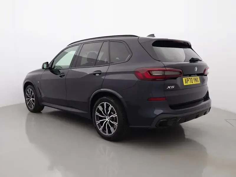 Used BMW X5 M M Sport 261 HP (191 kW) 2020 Black SUV