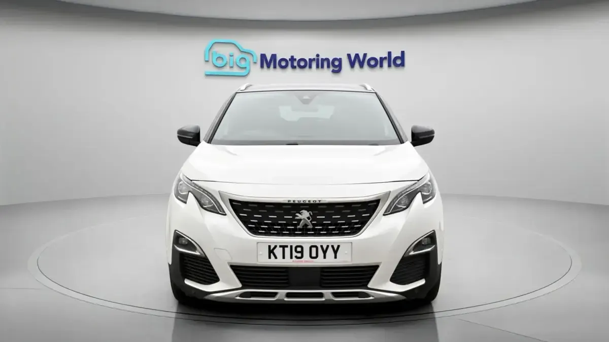 Used Peugeot 3008 GT-line 131 HP (96 kW) 2019 White SUV