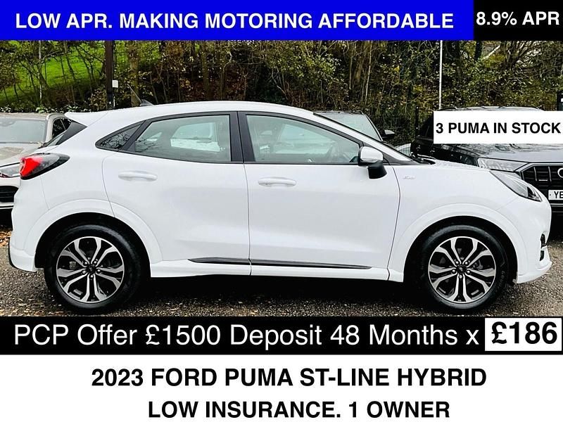 White Used 2023 Ford Puma ST-Line Hatchback | £14,990 - Image 1/3