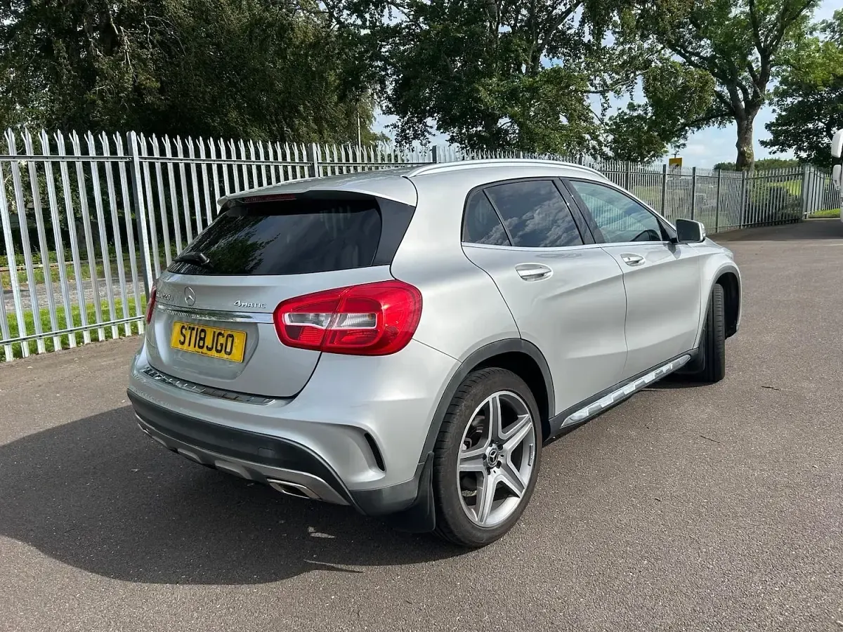 Used Mercedes GLA220 AMG line 174 HP (127 kW) 2018 Silver SUV