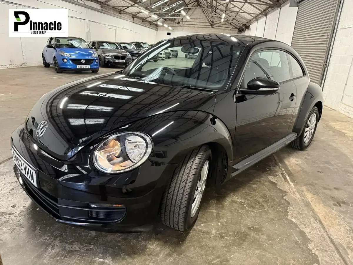 Used VW Beetle 105 HP (77 kW) 2013 Black Hatchback
