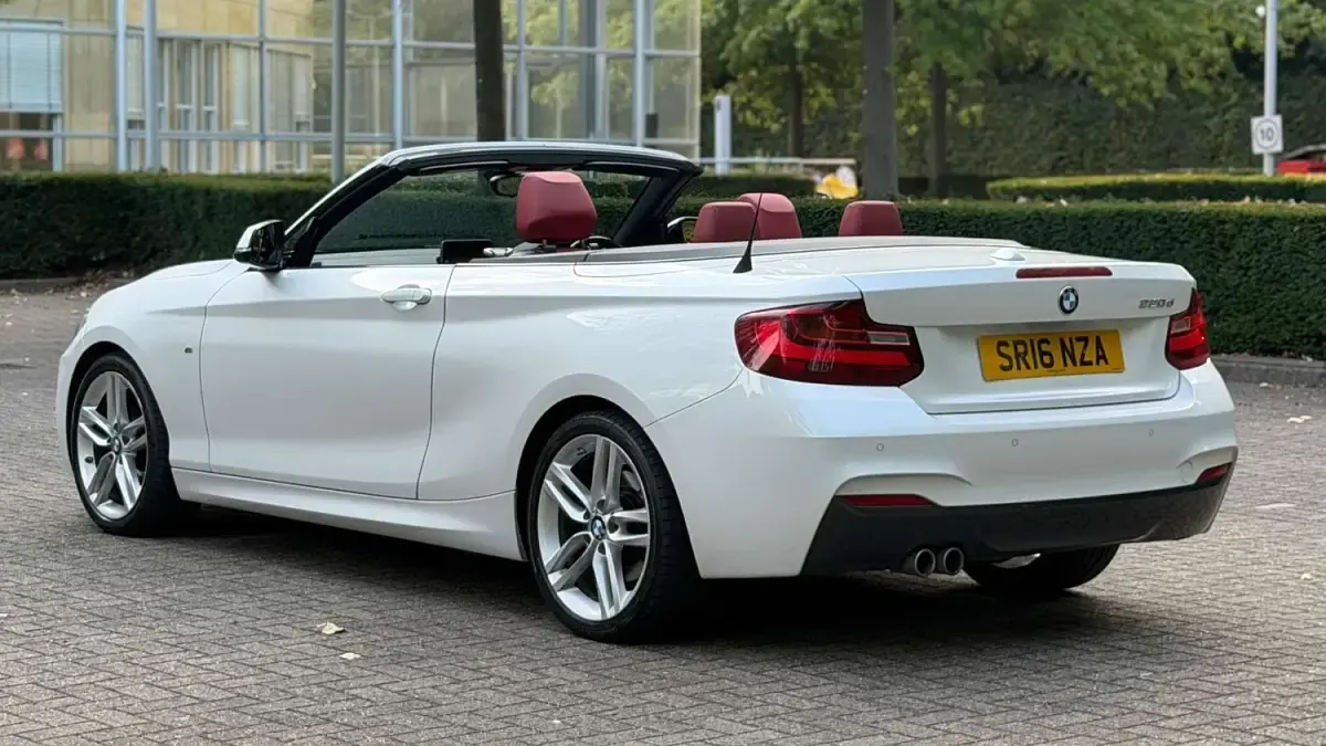 Used BMW 220 M Sport 190 HP (139 kW) 2016 White Cabriolet