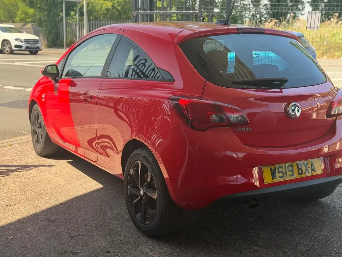 Used Vauxhall Corsa 75 HP (55 kW) 2019 Red Hatchback