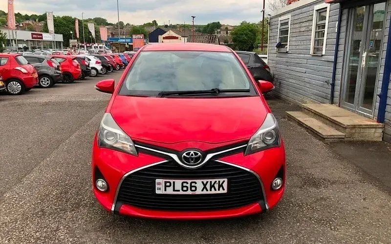 Używany Toyota Yaris 99 KM (72 kW) 2016 Hatchback