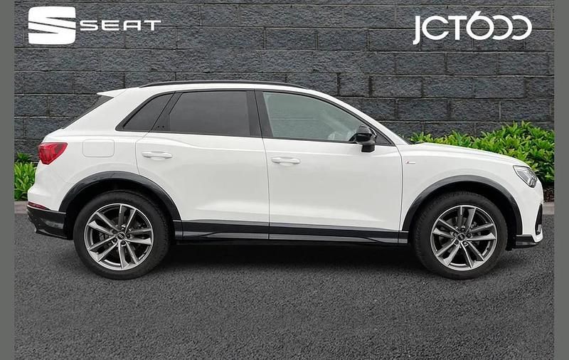 Used Audi Q3 Black Edition 150 HP (110 kW) 2023 White SUV