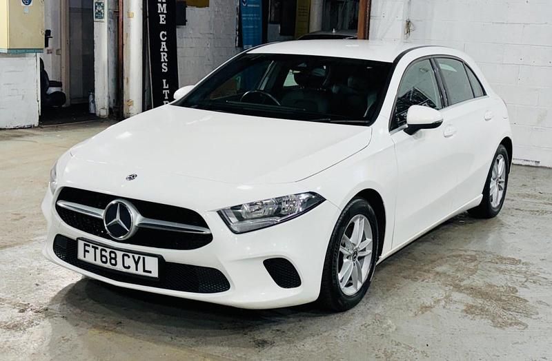 Used Mercedes A180 SE 2018 White Hatchback