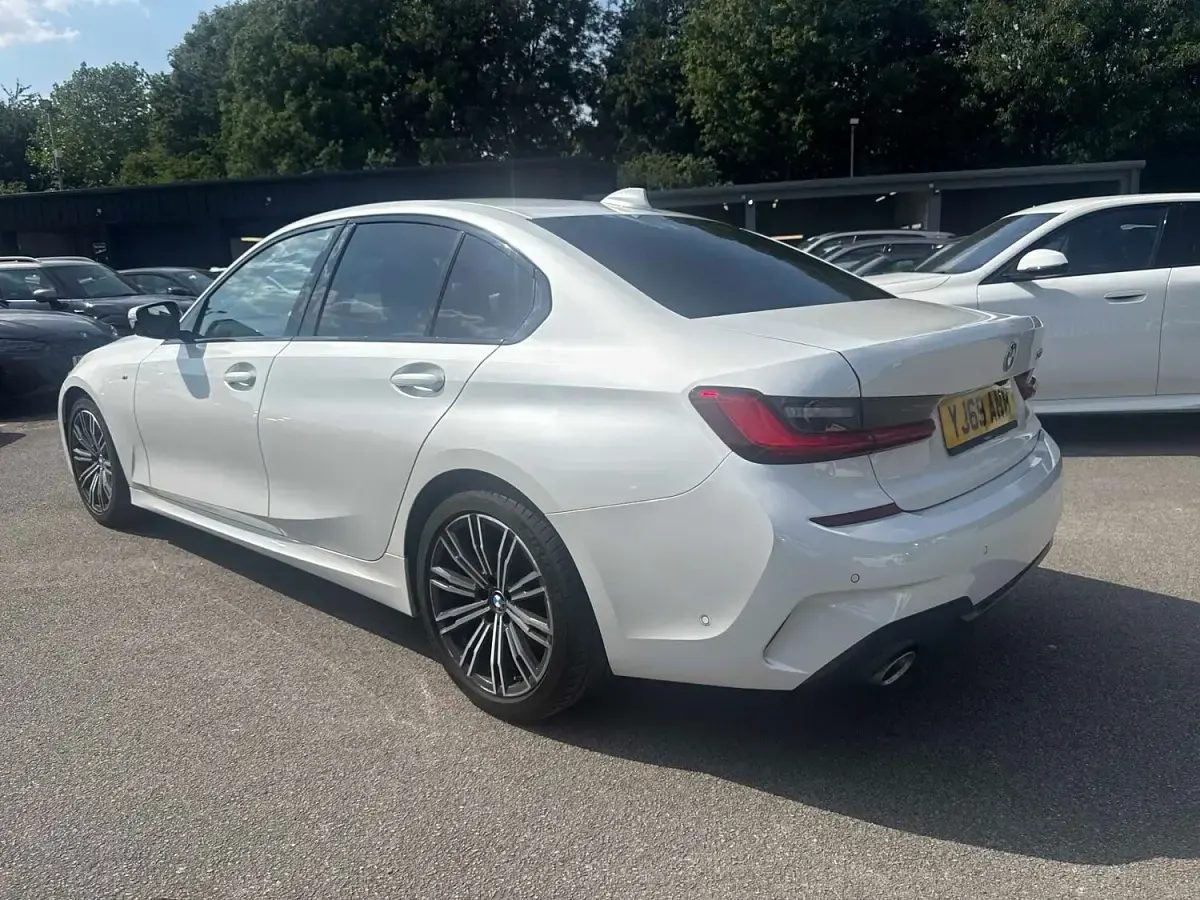 Used BMW 320 M Sport 181 HP (133 kW) 2020 White Sedan