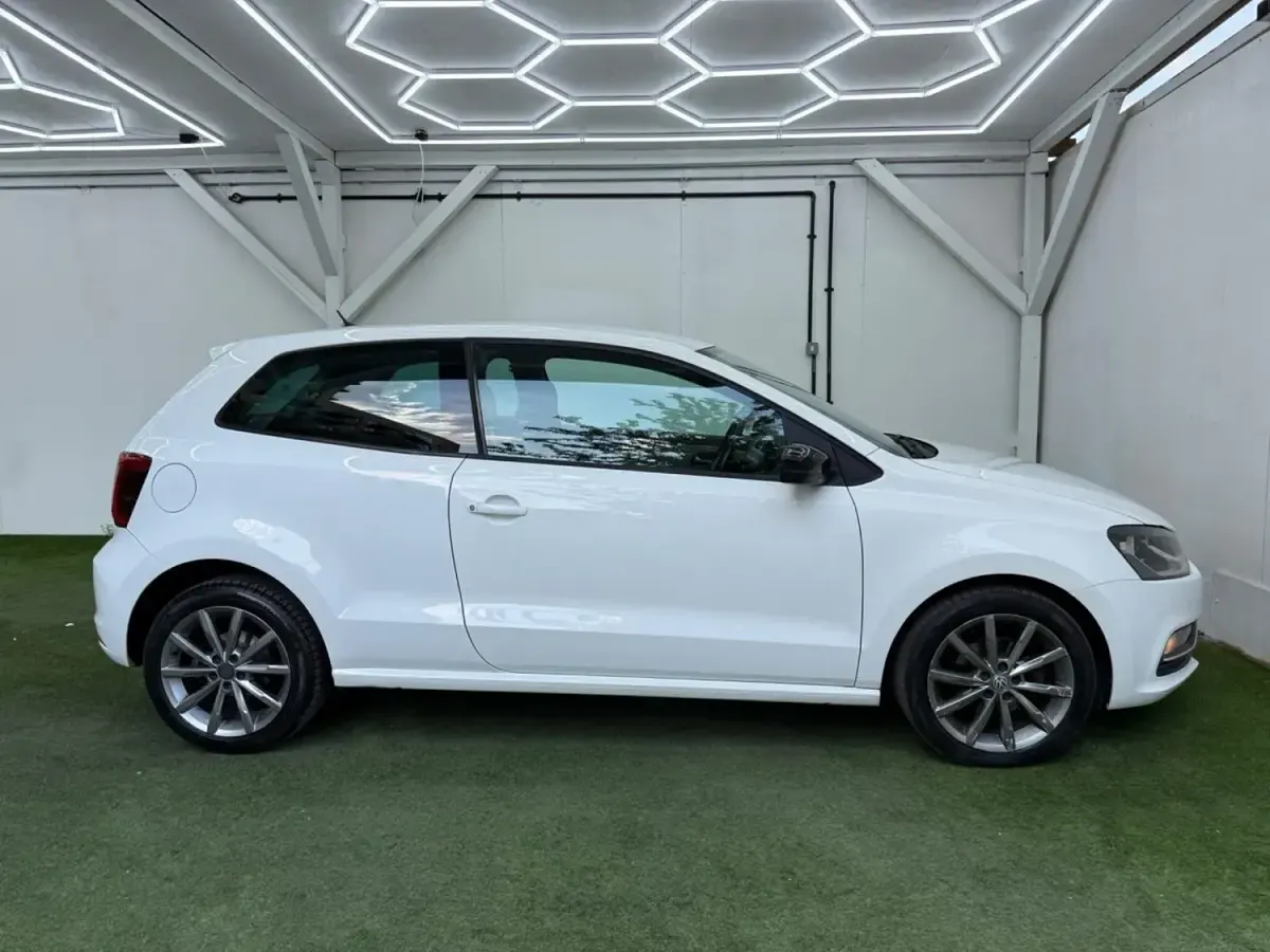 Used VW Polo Design 2014 White Hatchback