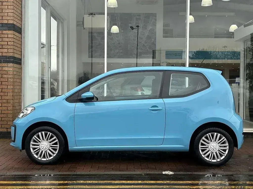 Usado VW up! 65 HP (47 kW) 2021 Azul Citadino