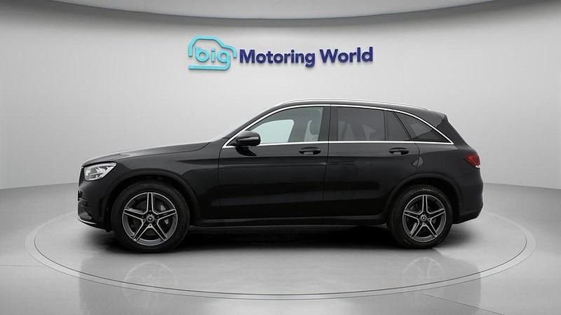 Used Mercedes GLC220 AMG line 194 HP (142 kW) 2022 Black SUV