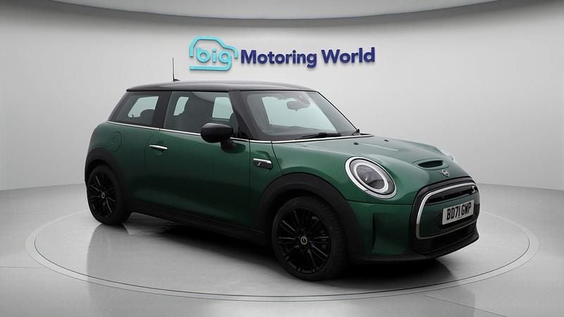 Used 2021 Mini Cooper SE Hatch Hatchback | £14,400 (Fair price) - Image 1/4