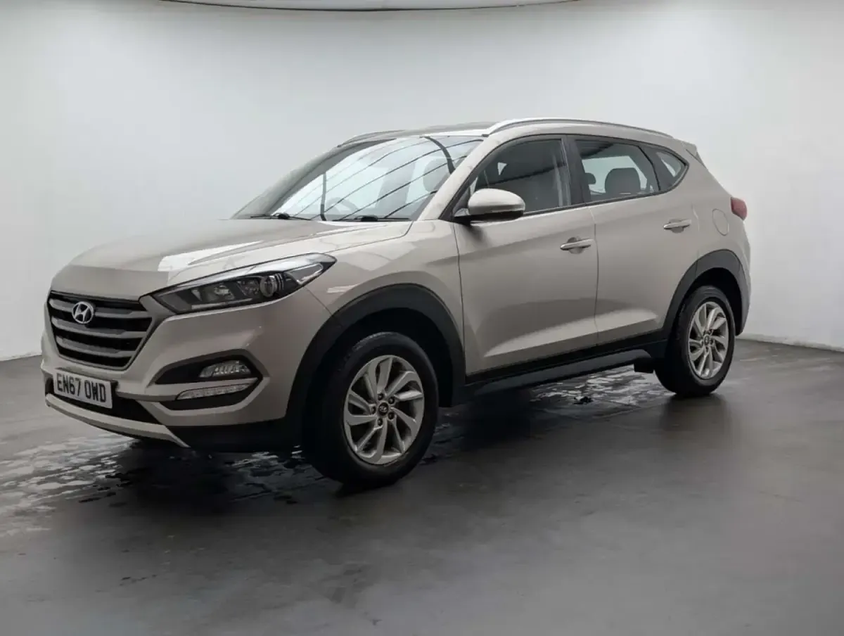 Używany Hyundai Tucson SE 132 KM (97 kW) 2017 Beżowy SUV