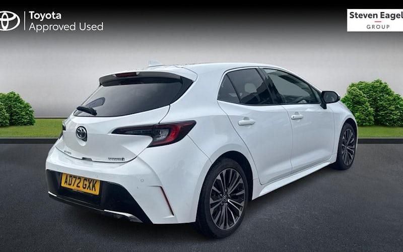 Used Toyota Corolla Design 196 HP (144 kW) 2025 Hatchback