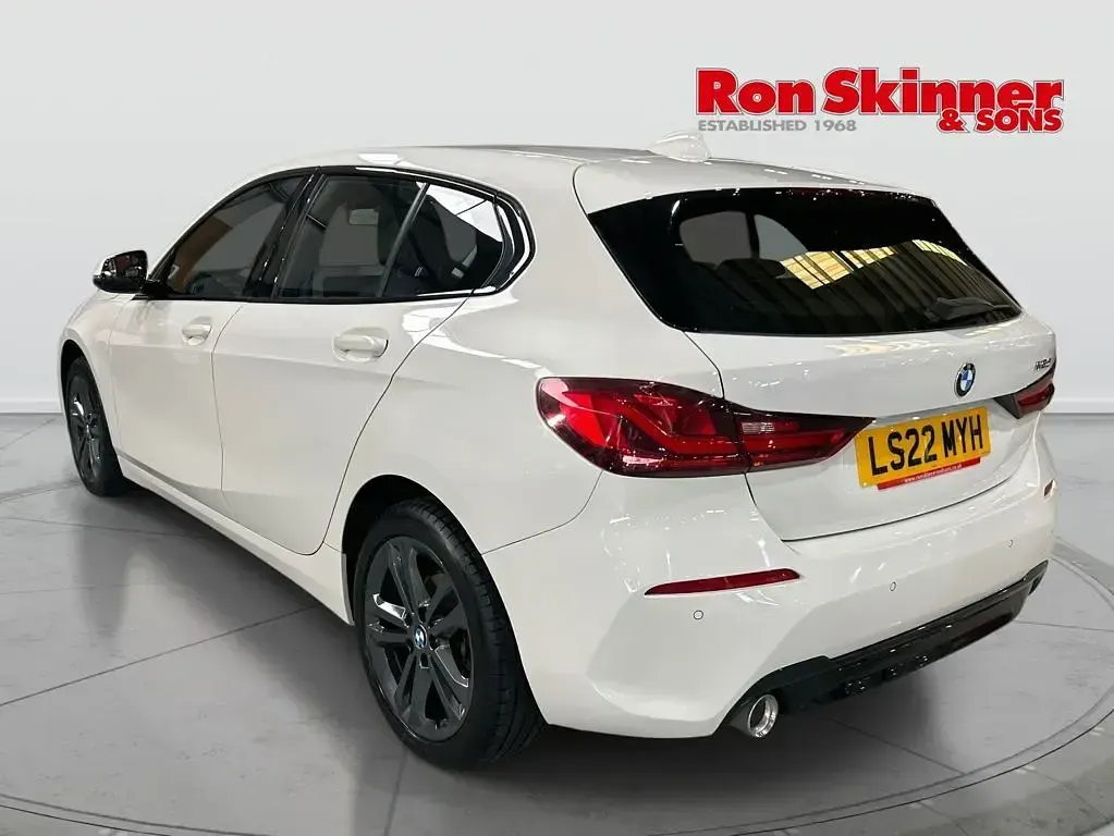 Used BMW 116 Sport Line 2022 White Hatchback