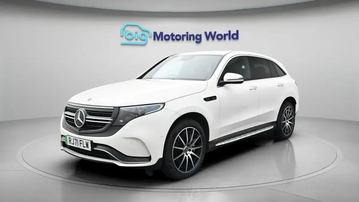 Usado Mercedes EQC400 AMG line 300 kW (408 CV) 2021 Blanco SUV