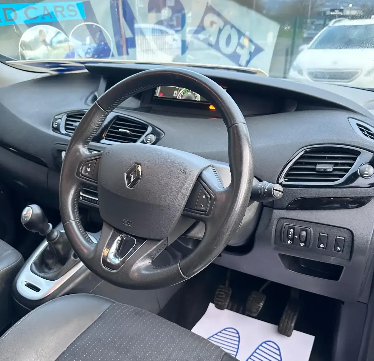 Used Renault Scénic III Dynamique 110 HP (80 kW) 2014 Blue MPV