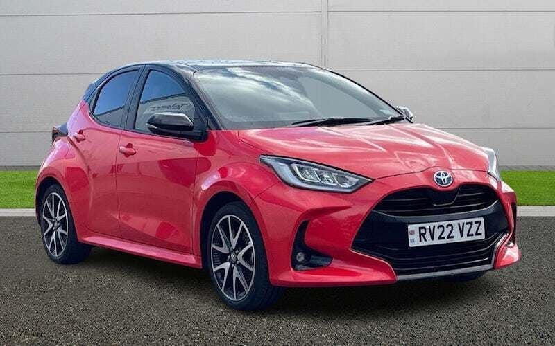 Used 2021 Toyota Yaris Hybrid Edition Hatchback | £16,495 (Fair price) - Image 1/4