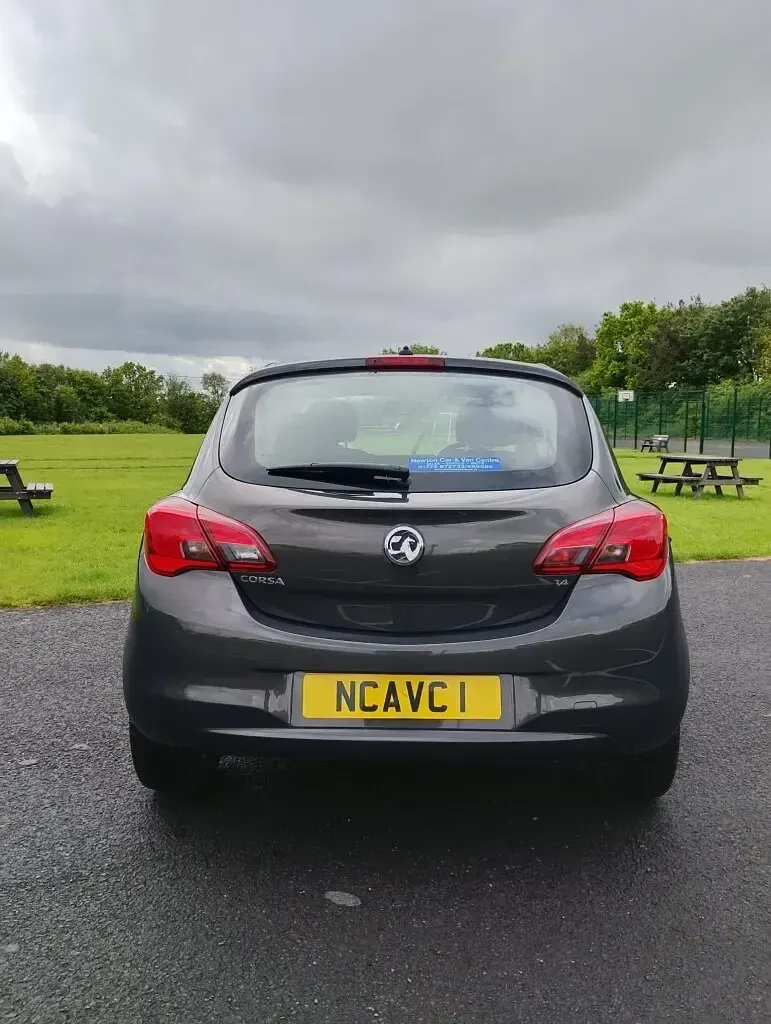 Used Vauxhall Corsa 88 HP (64 kW) 2015 Grey Hatchback