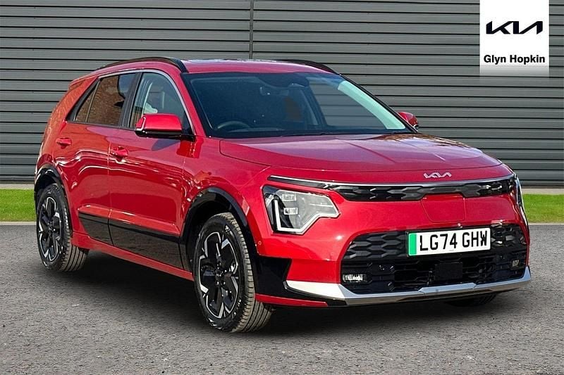 Red New 2025 Kia e-Niro 4 SUV | £28,362 (Fair price) - Image 1/4