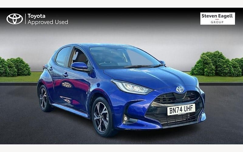 Used Toyota Yaris Hybrid Design 116 HP (85 kW) 2026 Hatchback