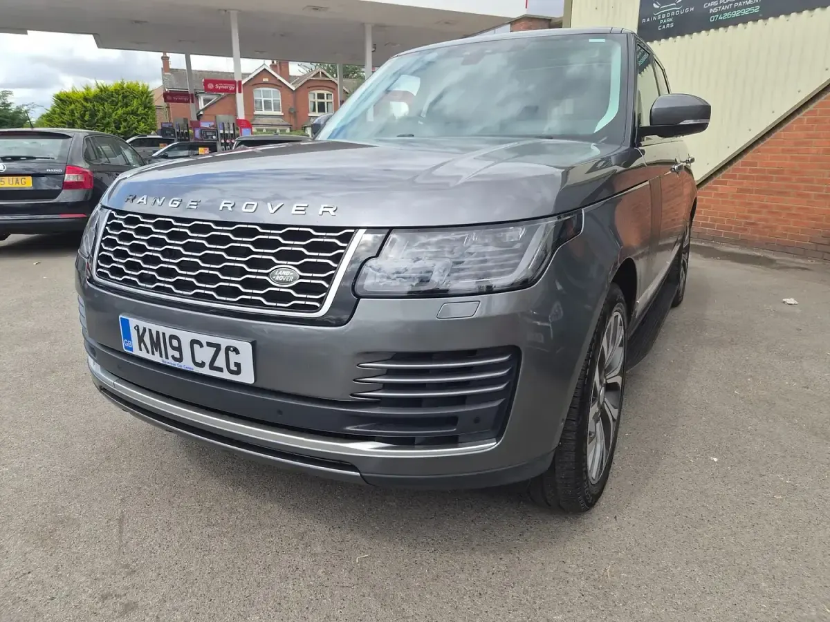 Used Land Rover Range Rover Vogue SE 2019 Grey SUV