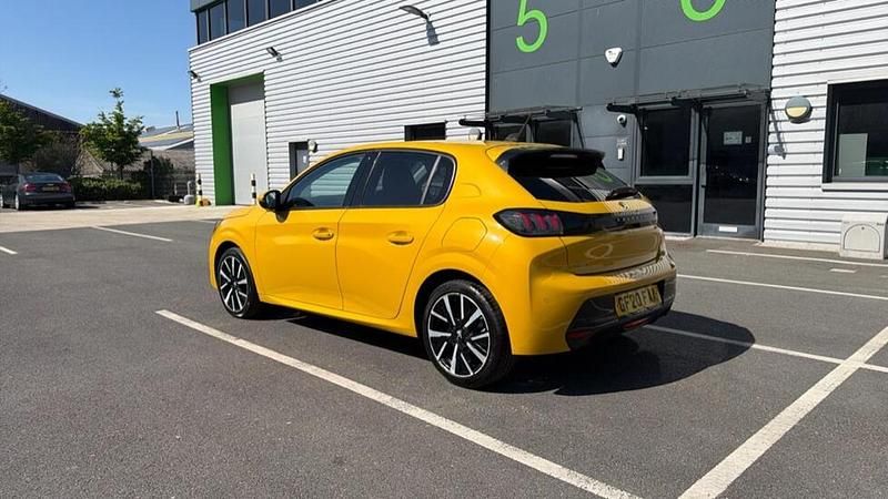 Usado Peugeot 208 Allure 99 HP (72 kW) 2020 Amarelo Citadino