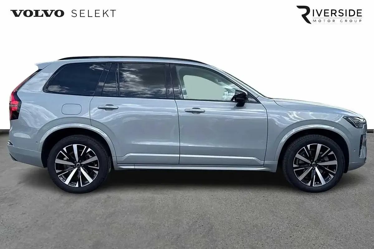 Used Volvo XC90 Plus 455 HP (334 kW) 2025 Vapour grey SUV