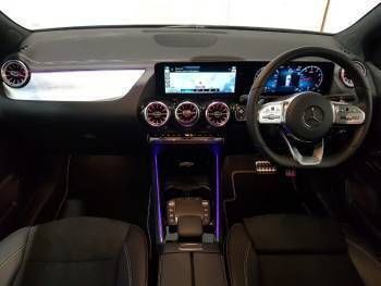 Image 3/4