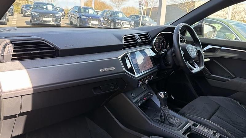 Used Audi Q3 Advanced 230 HP (169 kW) 2020 Silver SUV