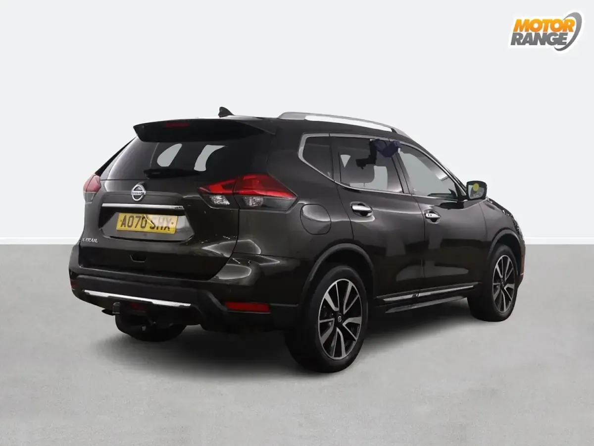 Used Nissan X-Trail Tekna 150 HP (110 kW) 2020 Green SUV