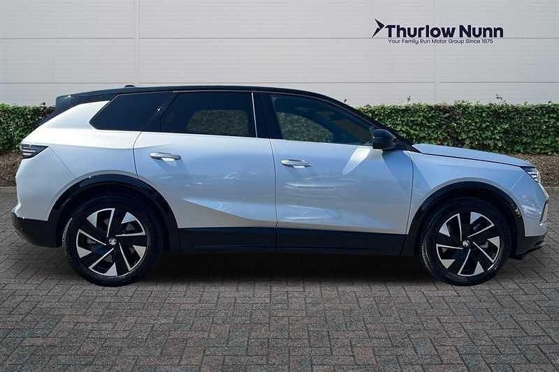 Used Vauxhall Grandland 156 kW (213 HP) 2024 Grey SUV