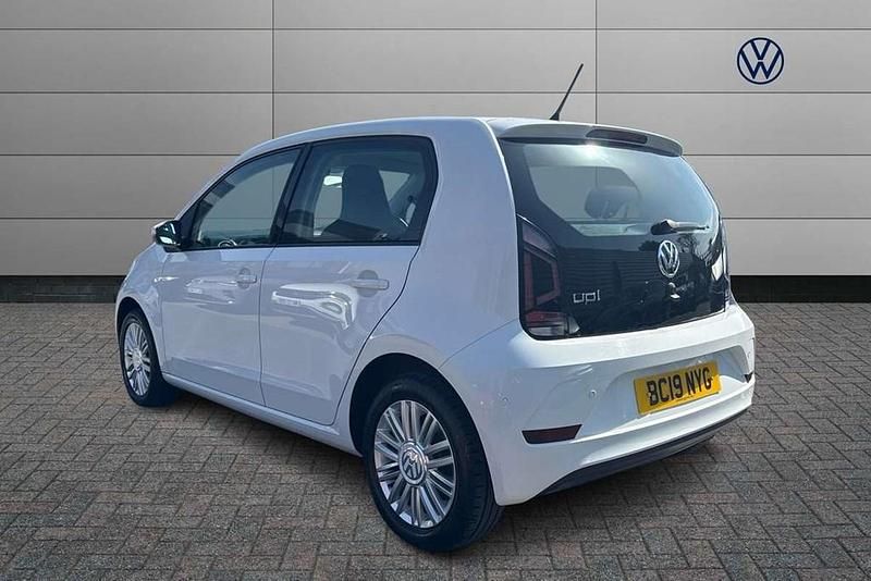 Used VW up! move up! 60 HP (44 kW) 2019 White Hatchback