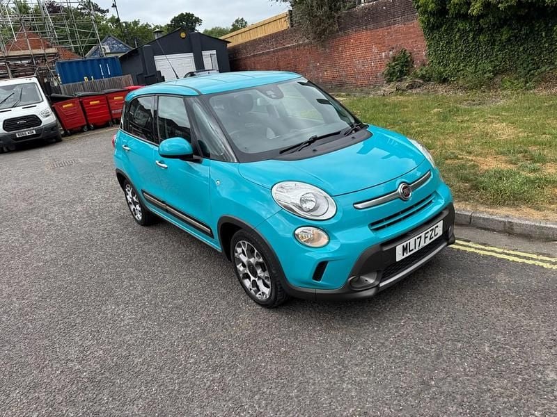 Turquoise Used 2017 Fiat 500L Trekking MPV | £5,995 (A bit pricey) - Image 1/4