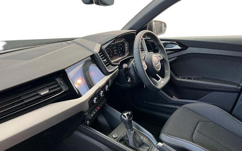 New Audi A1 Sportback Black Edition 116 HP (85 kW) 2026 Hatchback