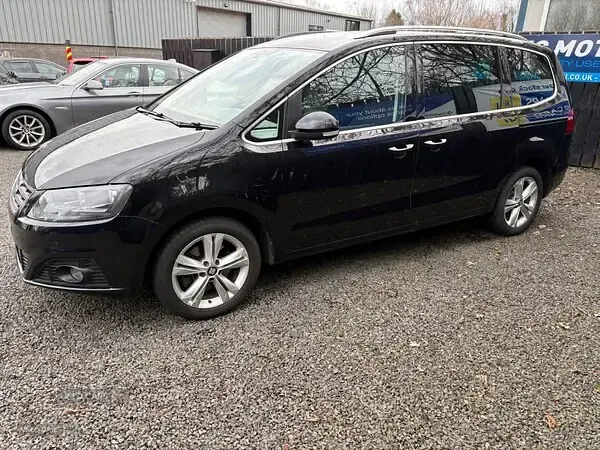 Used Seat Alhambra Ecomotive 150 HP (110 kW) 2016 Black MPV